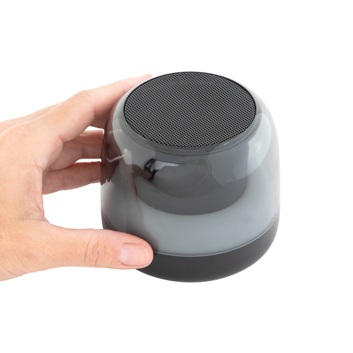 alt_promocional_publicitario_parlante_Bluetooth_EC770_mano
